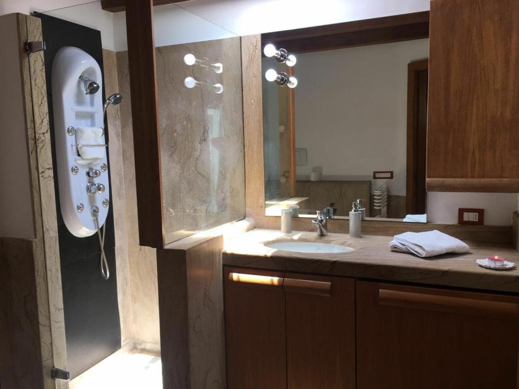 Petali Rosa - Dimora Sirene Hotel Polignano a Mare Bagian luar foto